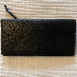 Fossil wallet